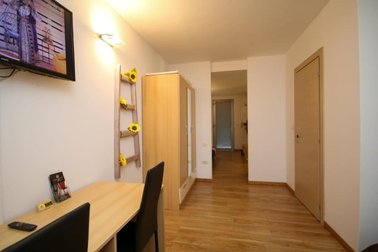 Sunrise Studio Timişoara Exteriör bild